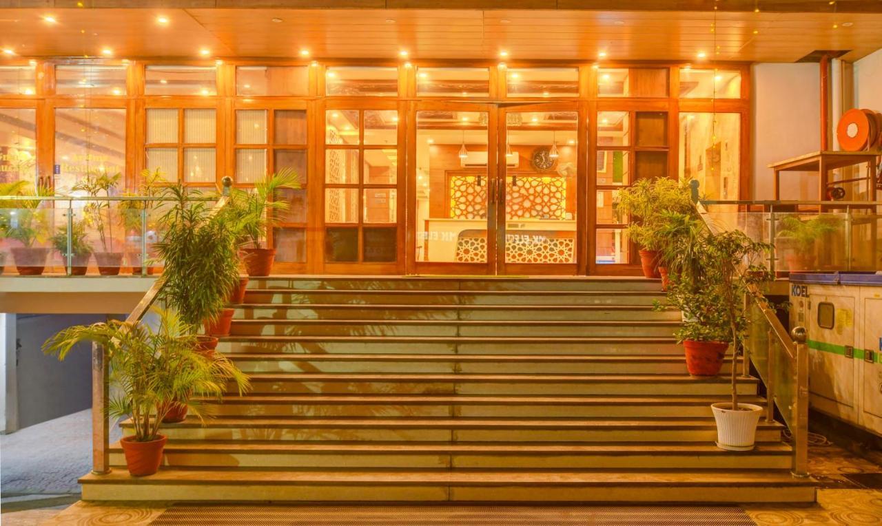 ホテル Treebo G K Residency Near Dehradun Railway Station エクステリア 写真
